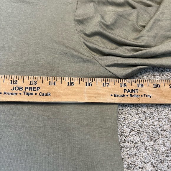 Sale 5 for $20. NWT Sage Green T-shirt with flare sleeves - Picture 5 of 8